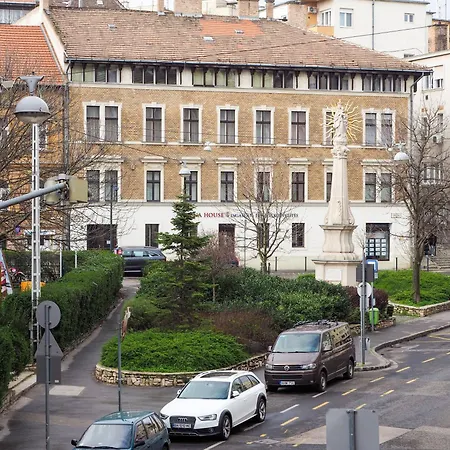 Апартаменты Buda